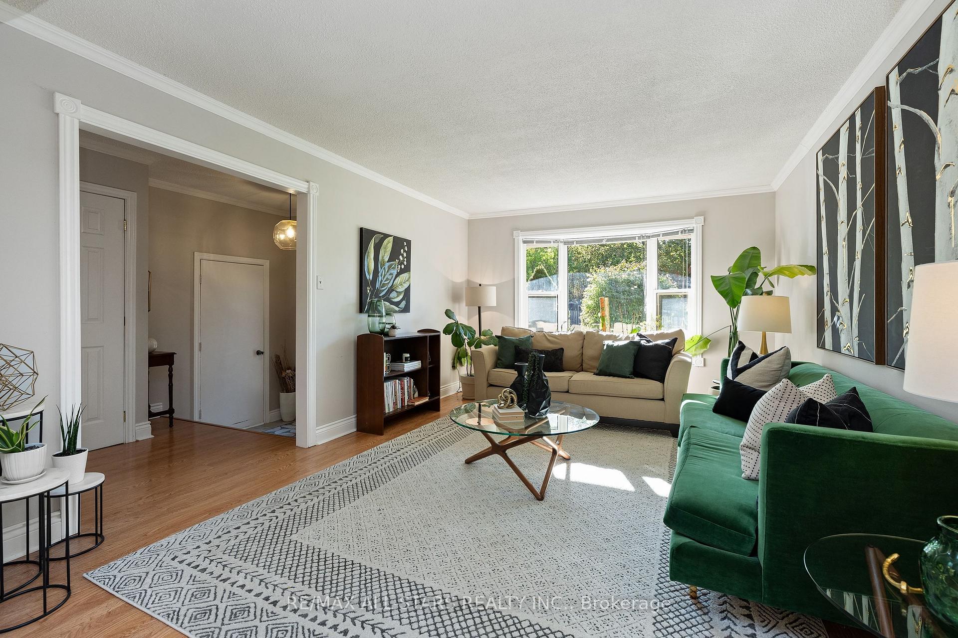 Photo 3 of 209 Malton Road, Newmarket, Bristol-London — HOMEH