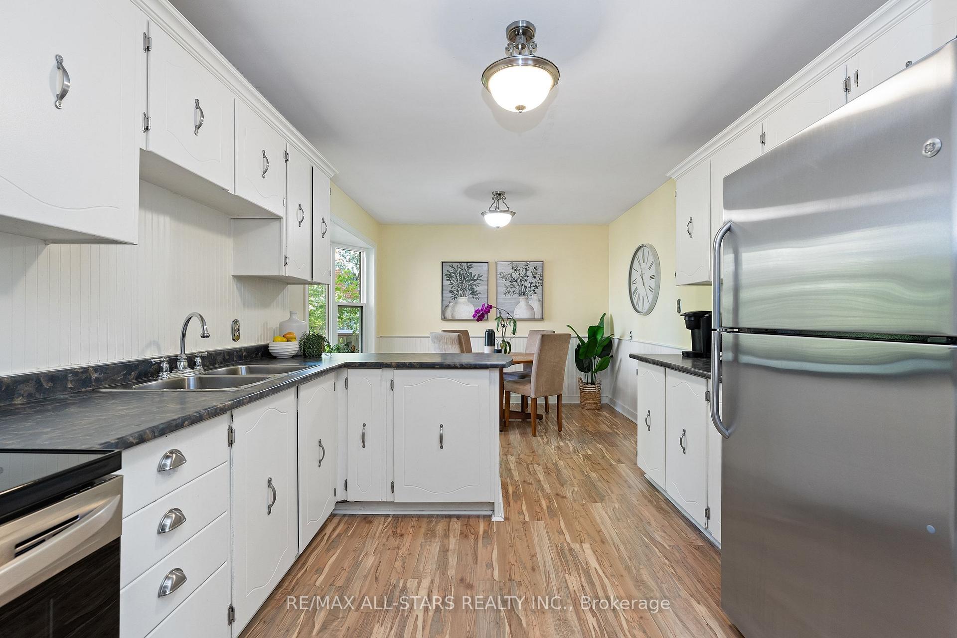 Photo 9 of 209 Malton Road, Newmarket, Bristol-London — HOMEH