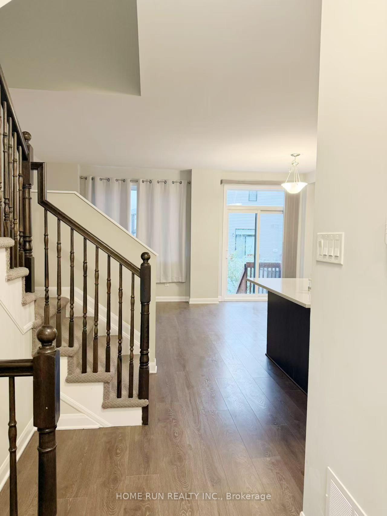 Photo 5 of 99 Natare Place, Ottawa, Kanata - Kanata Lakes/Heritage Hills — HOMEH