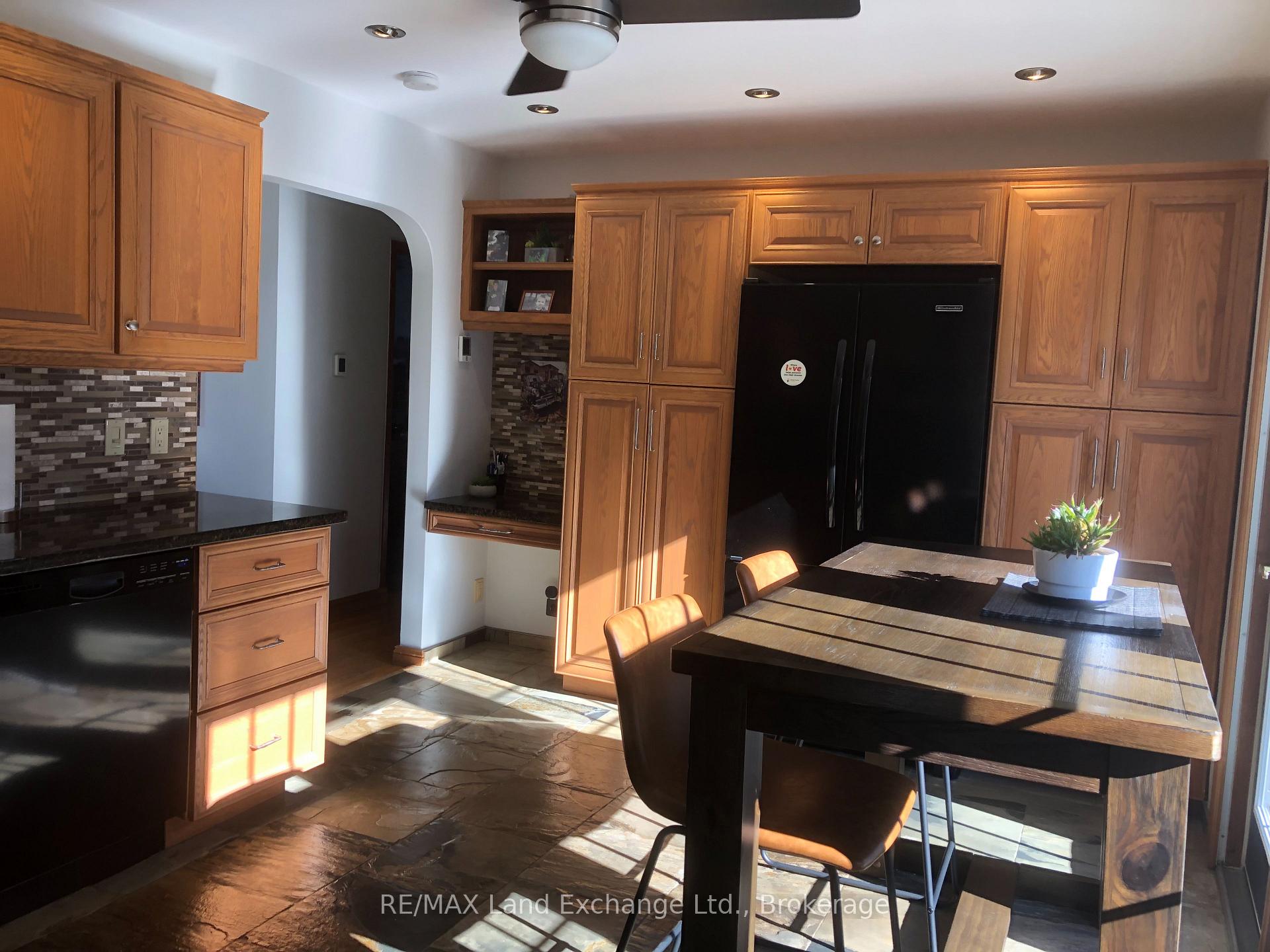 Photo 4 of 1073 8 Concession, Kincardine — HOMEH