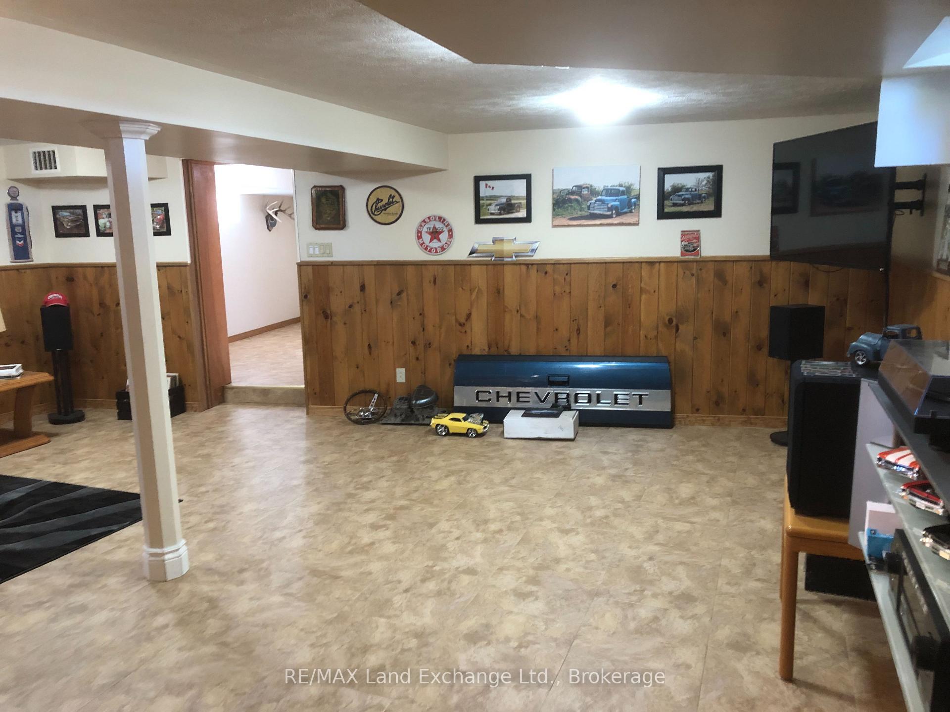 Photo 19 of 1073 8 Concession, Kincardine — HOMEH