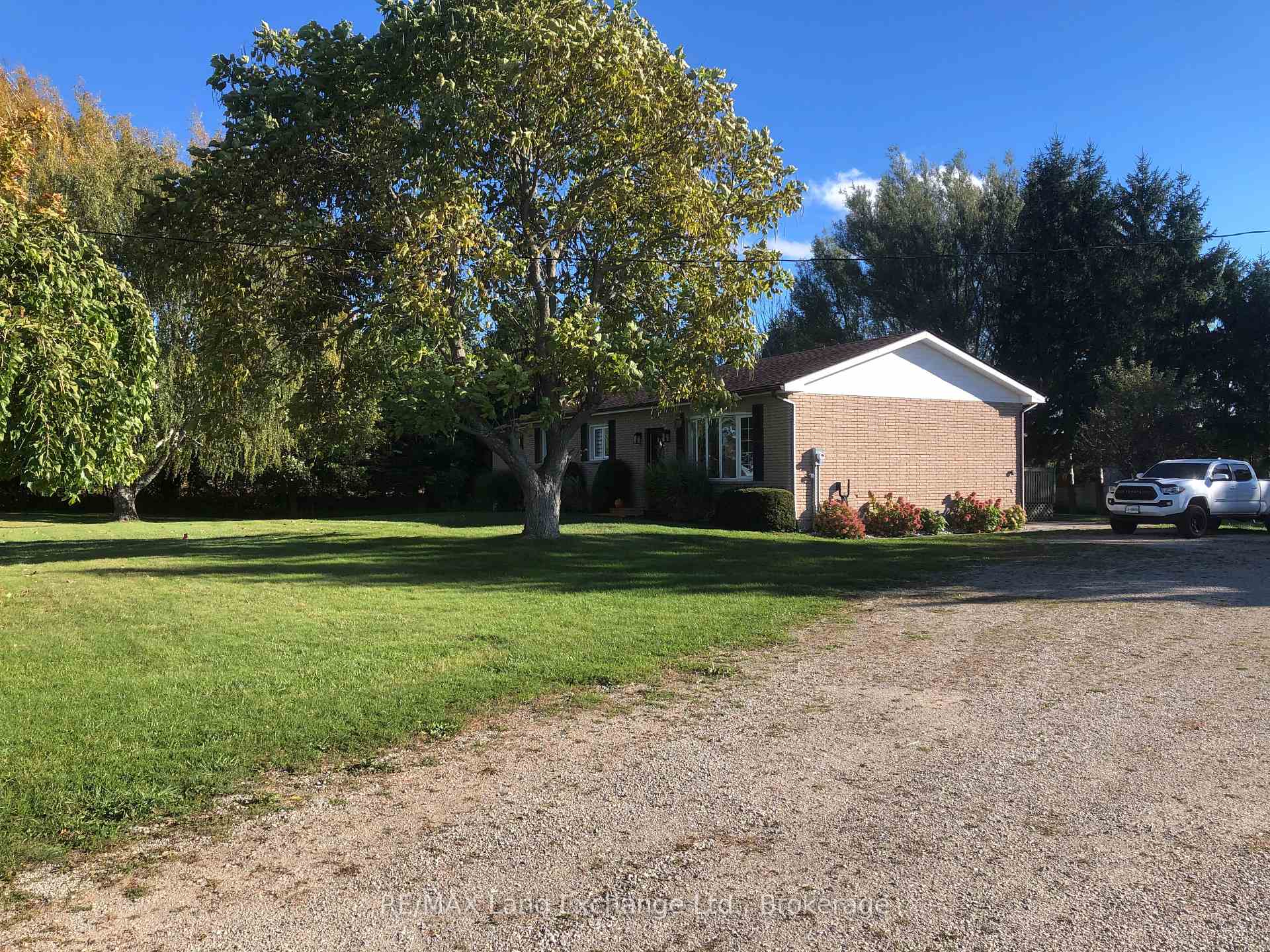 Photo 37 of 1073 8 Concession, Kincardine — HOMEH