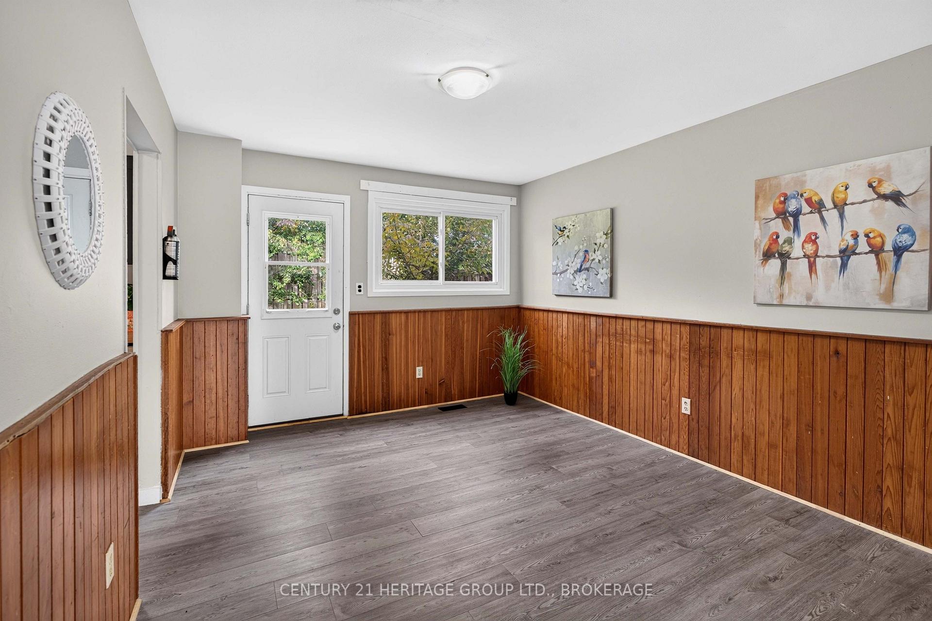 Photo 11 of 54 Woodstone Crescent, Kingston, Central City West — HOMEH