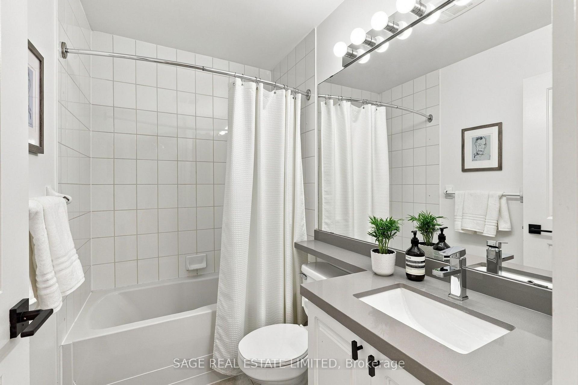 Photo 16 of Unit 2408, 50 Lynn Williams Street, Toronto, Niagara — HOMEH