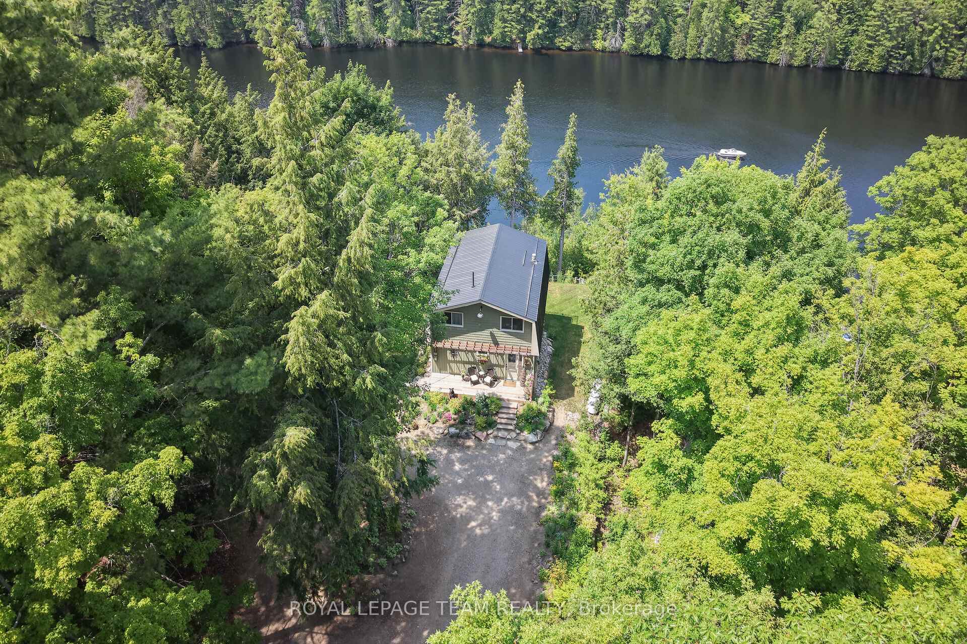 Photo 2 of 102 & 110 Mcvicar Lane, McNab/Braeside, Mcnab/Braeside Twps — HOMEH