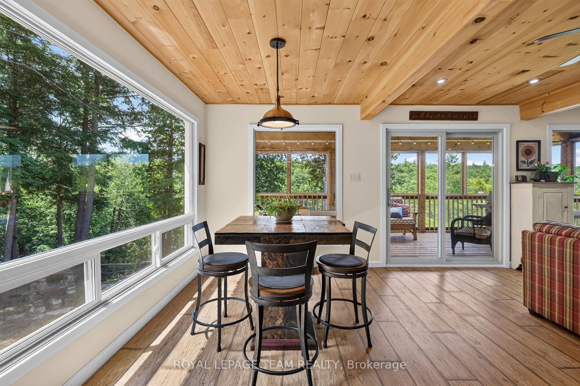 Photo 9 of 102 Mcvicar Lane, McNab/Braeside, Mcnab/Braeside Twps — HOMEH