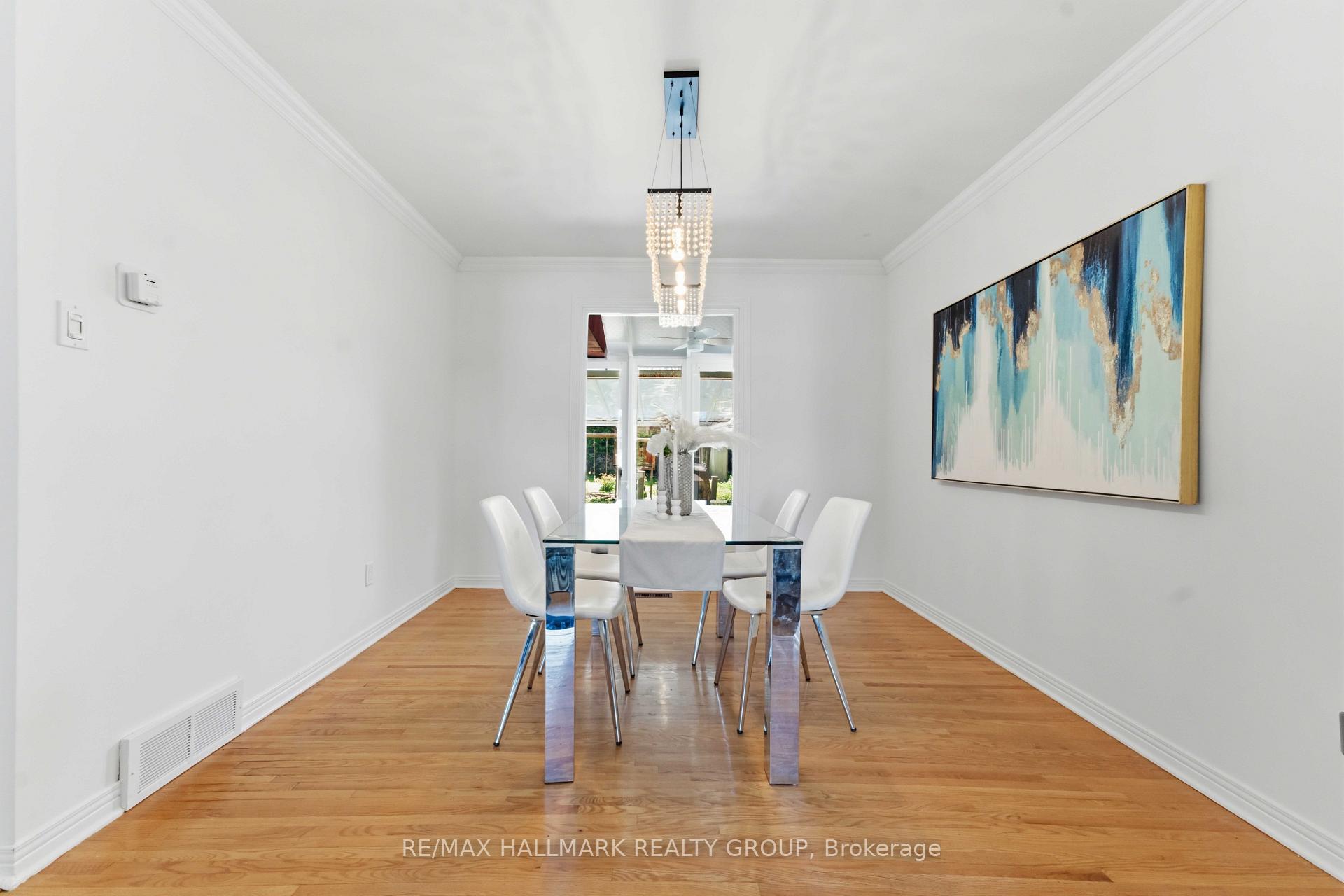 Photo 10 of 1380 Pebble Road, Ottawa, South Keys — HOMEH