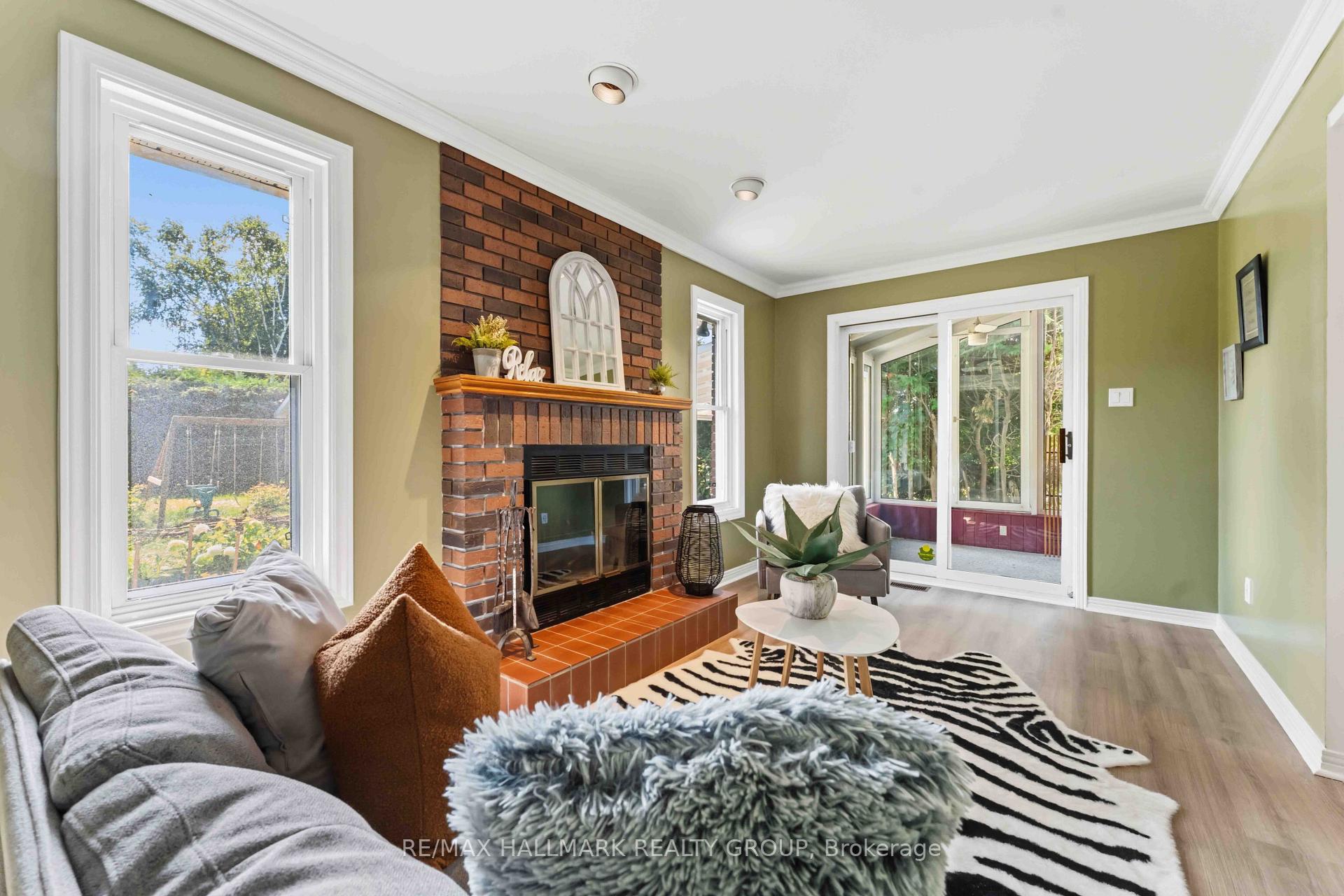Photo 15 of 1380 Pebble Road, Ottawa, South Keys — HOMEH