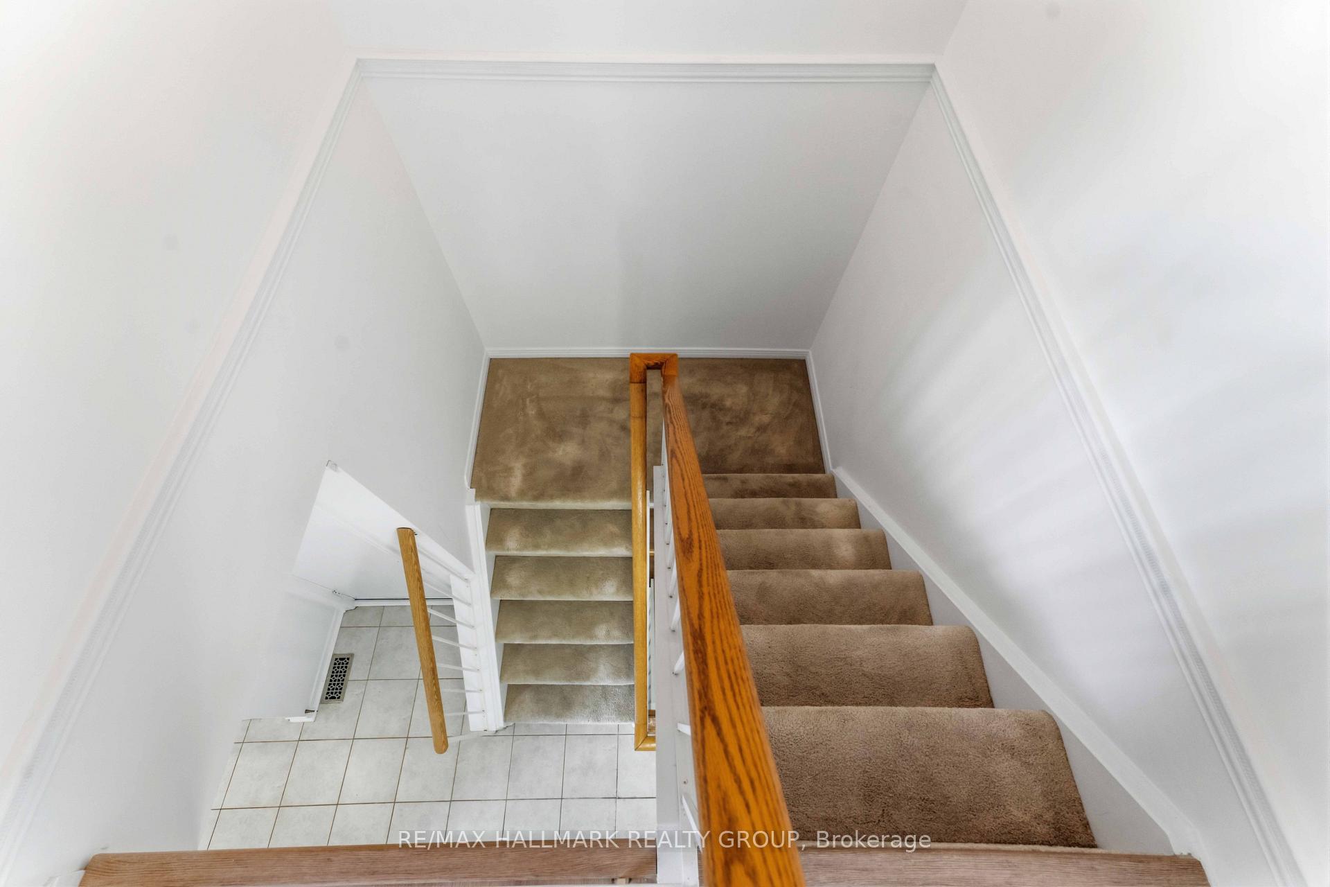 Photo 18 of 1380 Pebble Road, Ottawa, South Keys — HOMEH