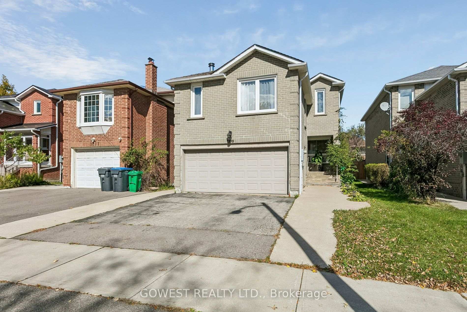 Photo 1 of 3275 Dragon Drive, Mississauga, Fairview — HOMEH