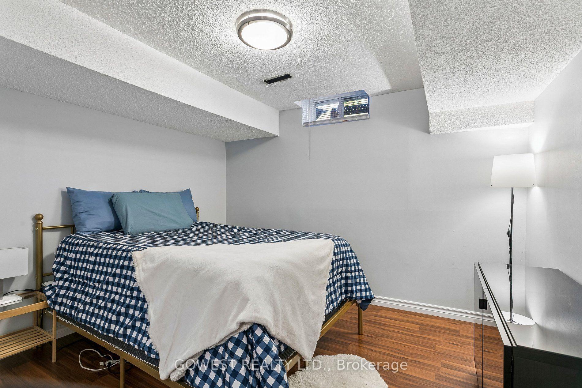 Photo 12 of 3275 Dragon Drive, Mississauga, Fairview — HOMEH