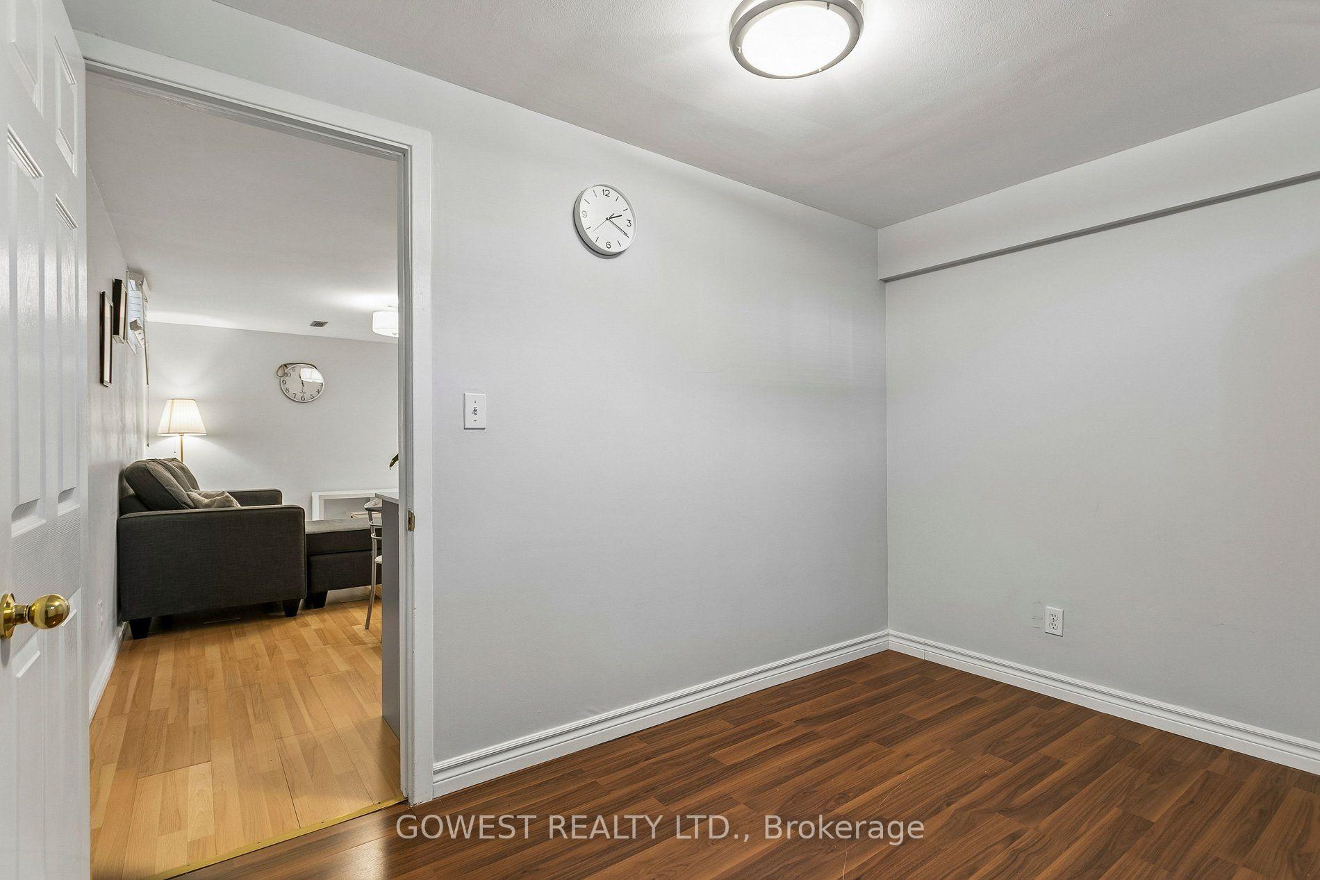 Photo 16 of 3275 Dragon Drive, Mississauga, Fairview — HOMEH