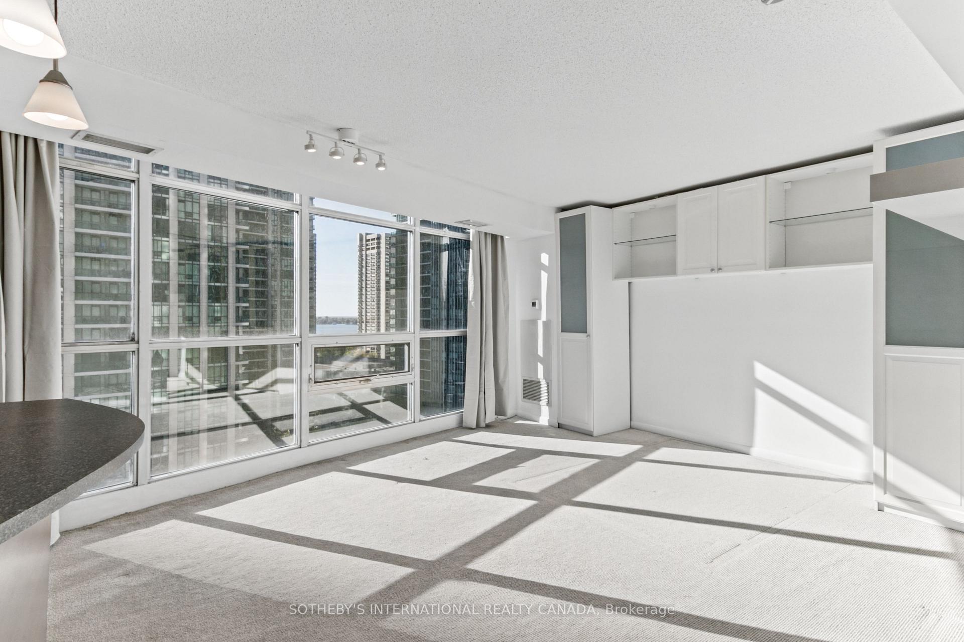 Photo 7 of Unit 1512, 18 Yonge Street, Toronto, Waterfront Communities — HOMEH