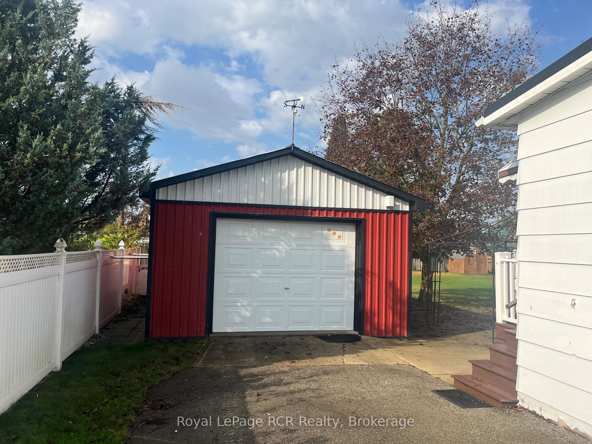 Photo 6 of 582 12th Ave N, Hanover — HOMEH
