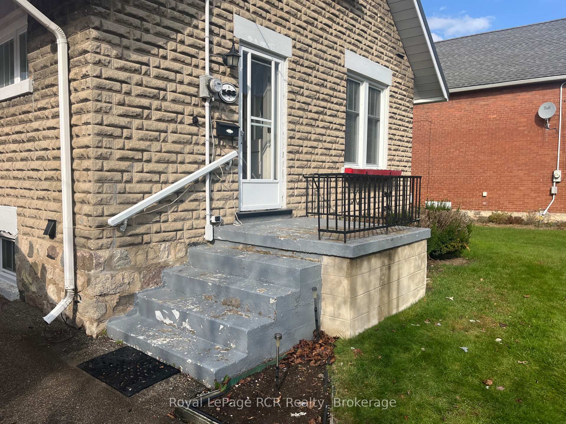 Photo 17 of 582 12th Ave N, Hanover — HOMEH