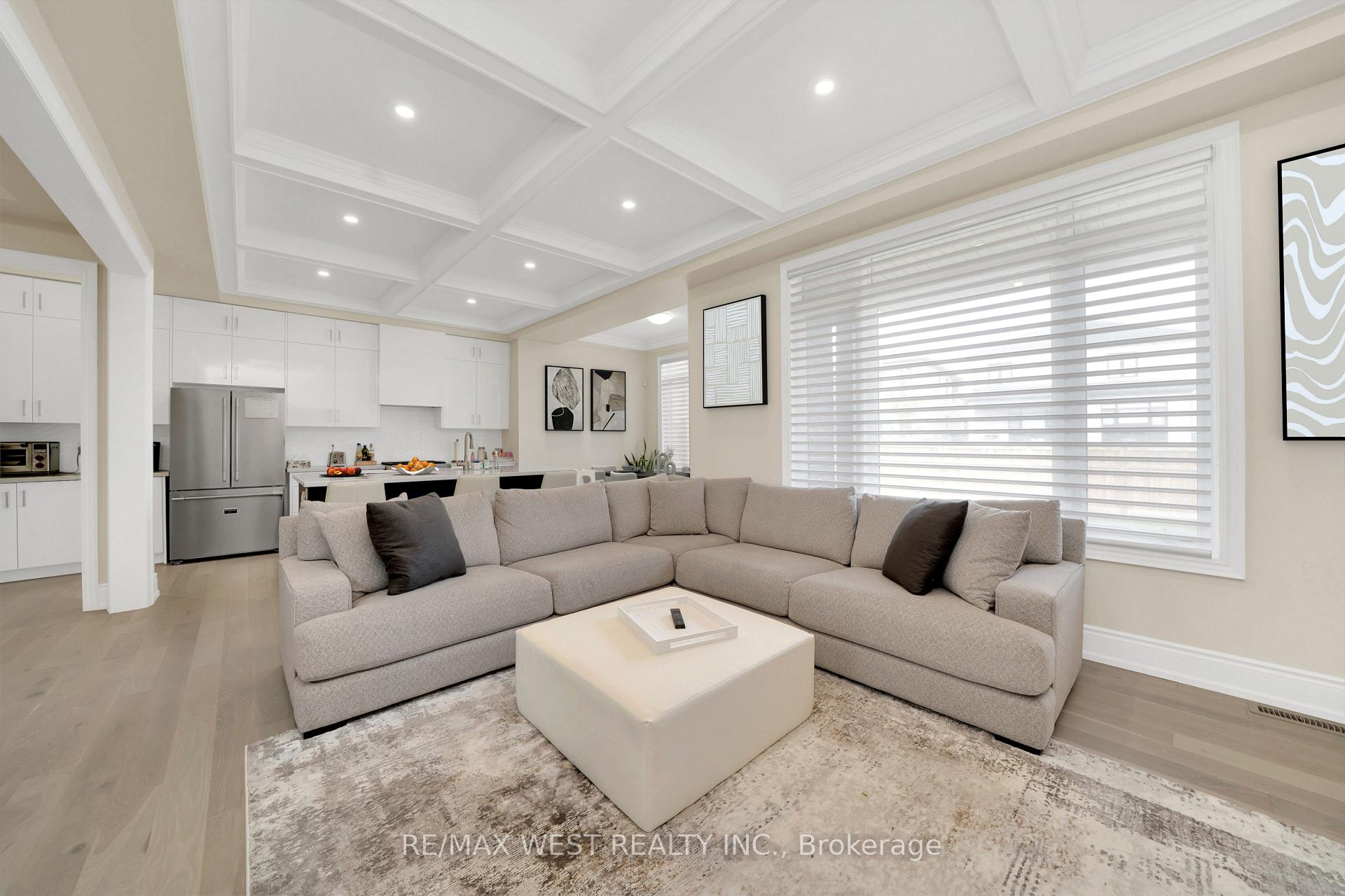 Photo 11 of 201 Bellefond Street, Vaughan, Kleinburg — HOMEH
