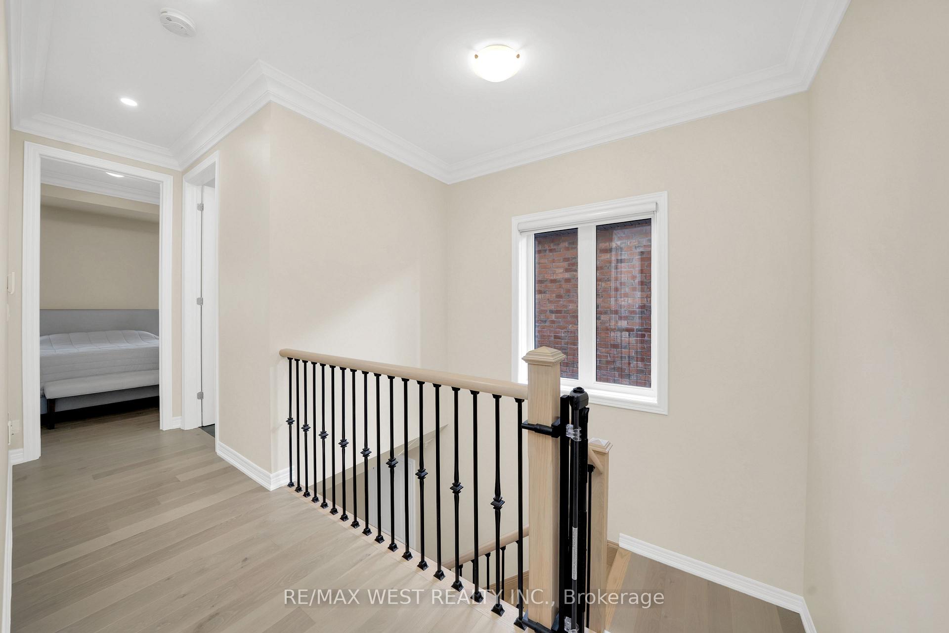 Photo 17 of 201 Bellefond Street, Vaughan, Kleinburg — HOMEH