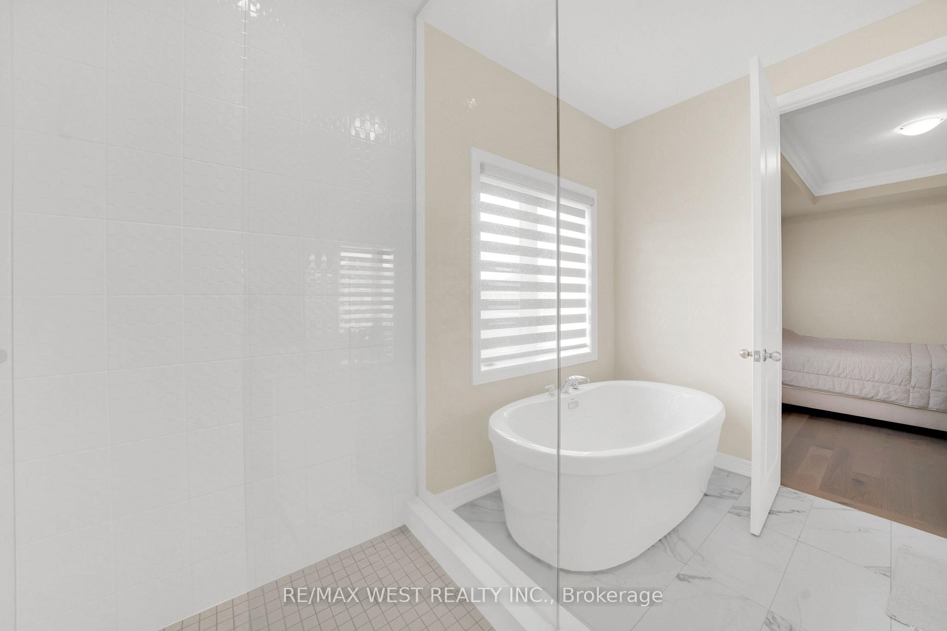 Photo 22 of 201 Bellefond Street, Vaughan, Kleinburg — HOMEH