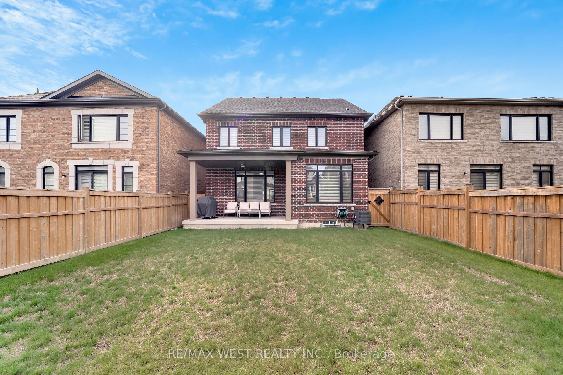 Photo 33 of 201 Bellefond Street, Vaughan, Kleinburg — HOMEH