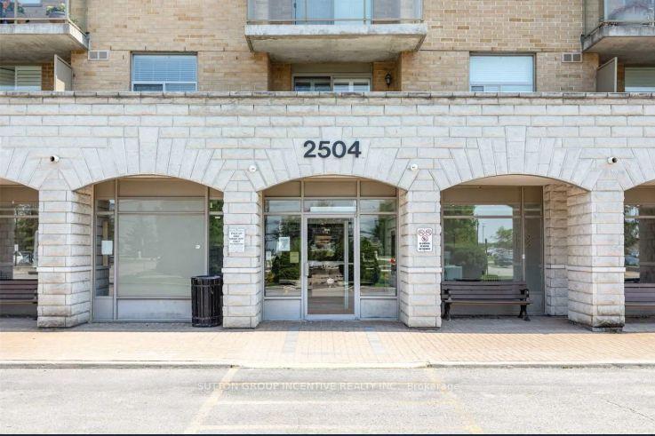 Photo 3 of Unit 314, 2504 Rutherford Road, Vaughan, Maple — HOMEH