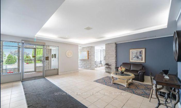 Photo 7 of Unit 314, 2504 Rutherford Road, Vaughan, Maple — HOMEH