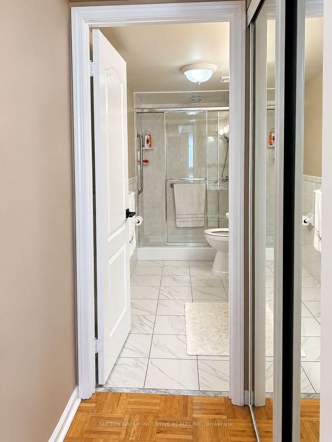 Photo 20 of Unit 314, 2504 Rutherford Road, Vaughan, Maple — HOMEH