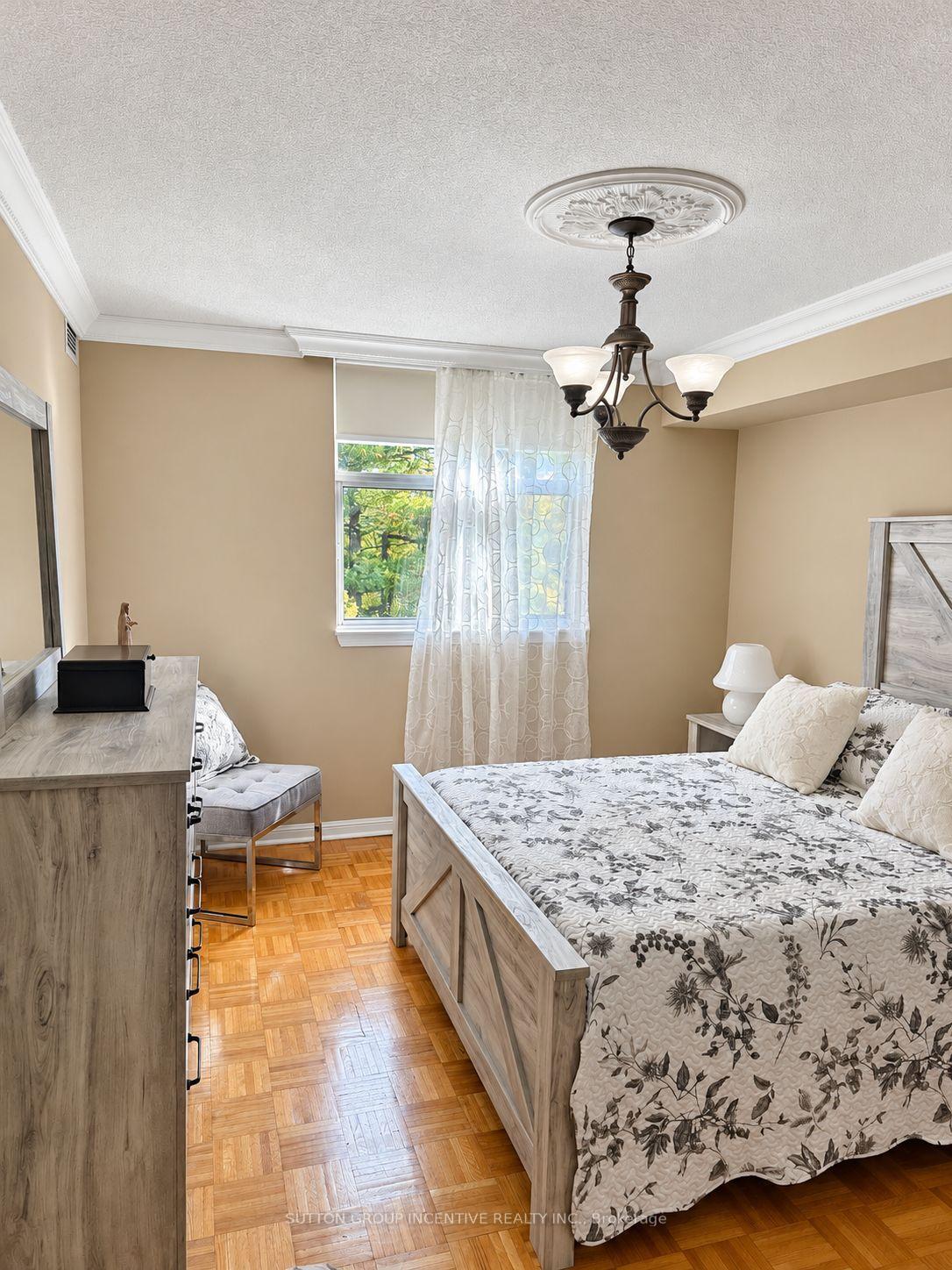 Photo 22 of Unit 314, 2504 Rutherford Road, Vaughan, Maple — HOMEH