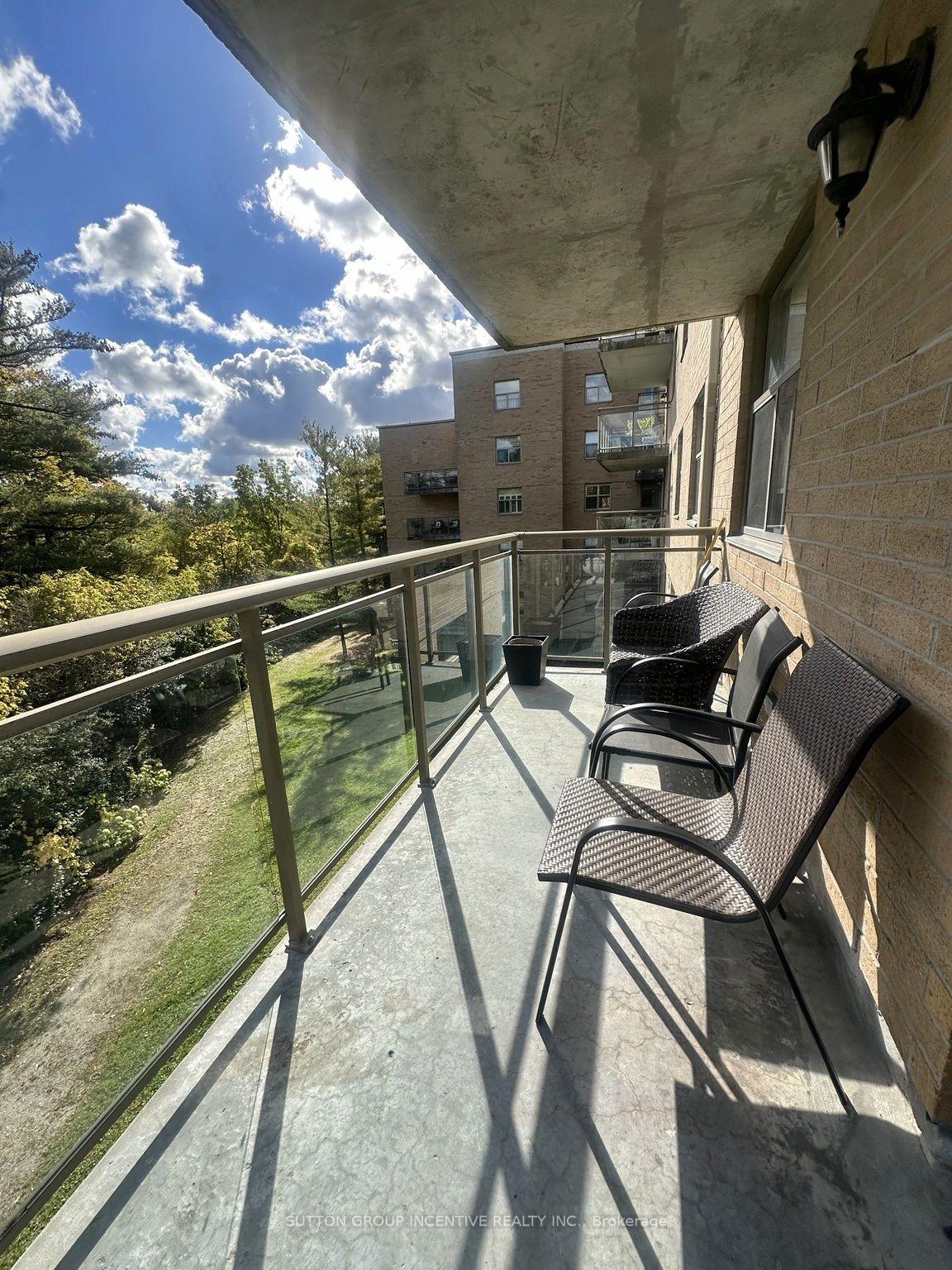 Photo 25 of Unit 314, 2504 Rutherford Road, Vaughan, Maple — HOMEH