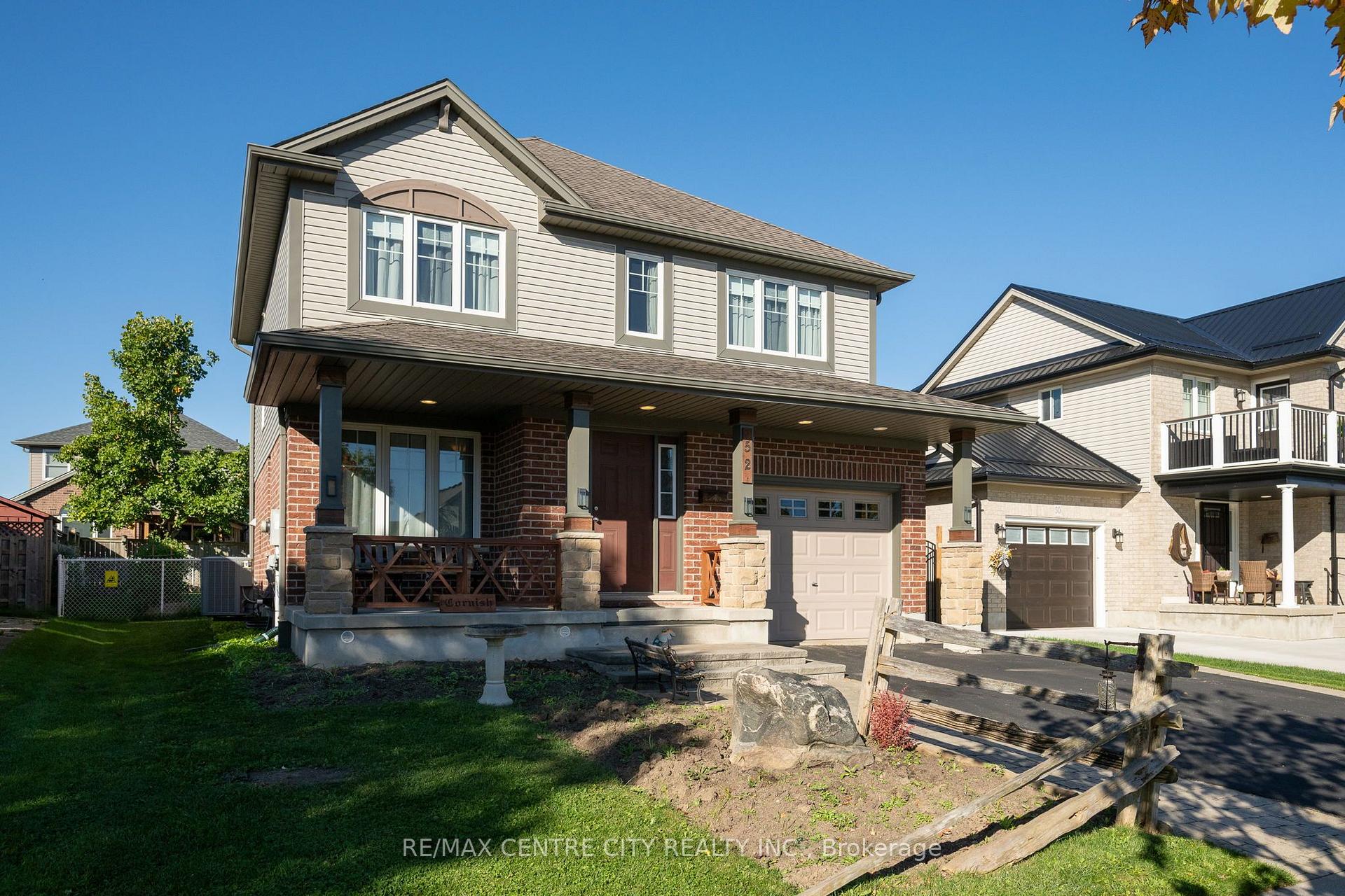 Photo 2 of 52 Pine Valley Drive, St. Thomas — HOMEH