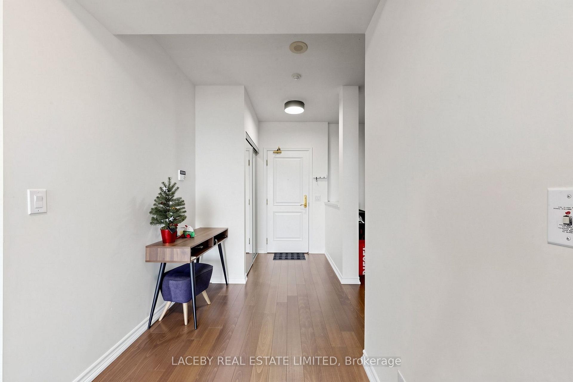 Photo 7 of Unit 509, 9235 Jane Street, Vaughan, Maple — HOMEH