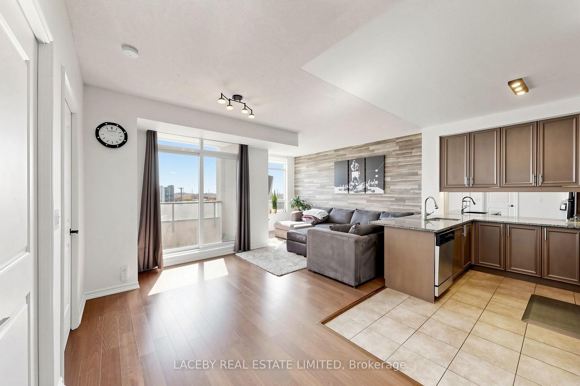 Photo 10 of Unit 509, 9235 Jane Street, Vaughan, Maple — HOMEH