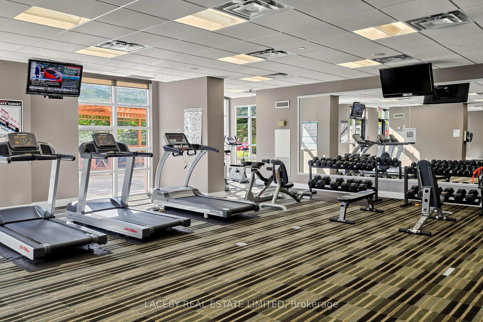 Photo 27 of Unit 509, 9235 Jane Street, Vaughan, Maple — HOMEH