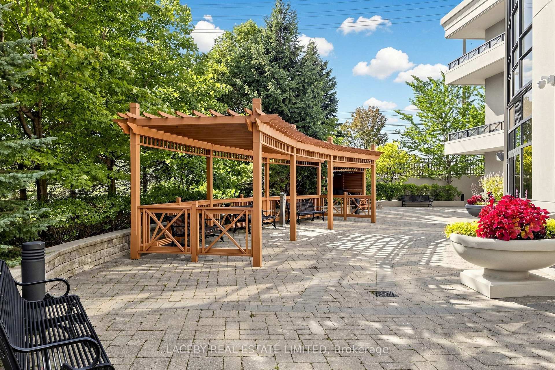 Photo 33 of Unit 509, 9235 Jane Street, Vaughan, Maple — HOMEH