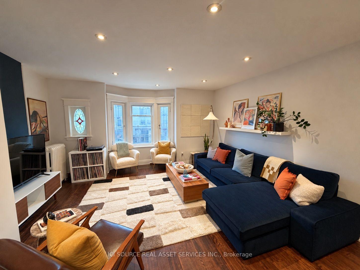 Photo of Unit 1 (2nd Floor), 399 Roncesvalles Avenue