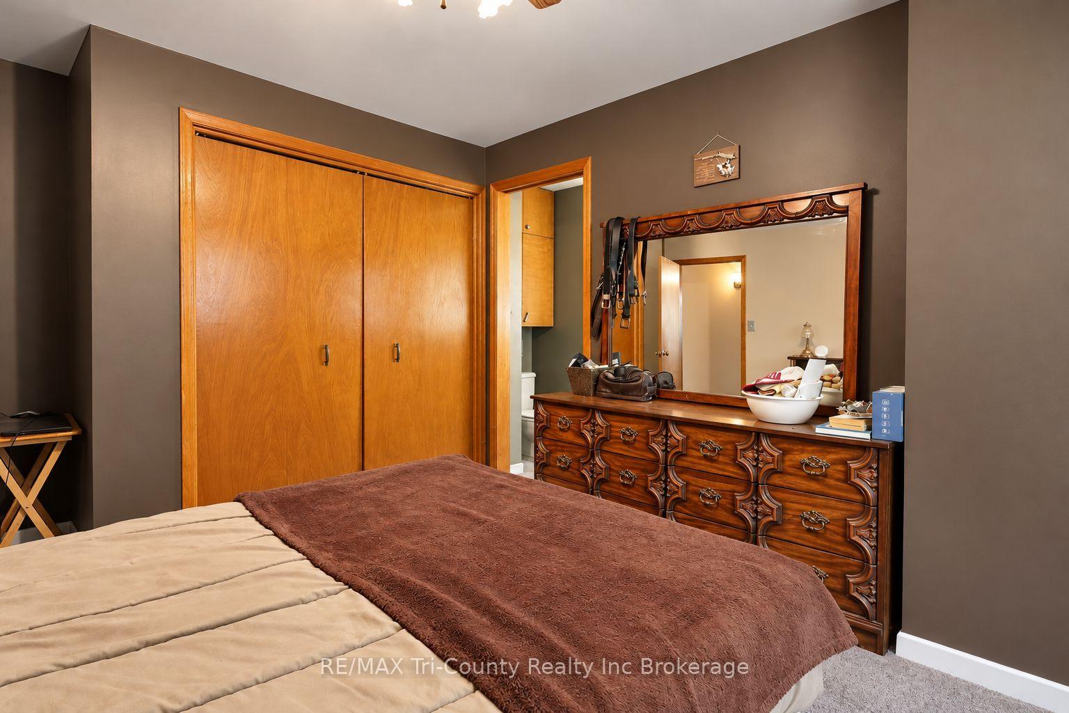 Photo 13 of 56601 Heritage Line, Bayham, Straffordville — HOMEH