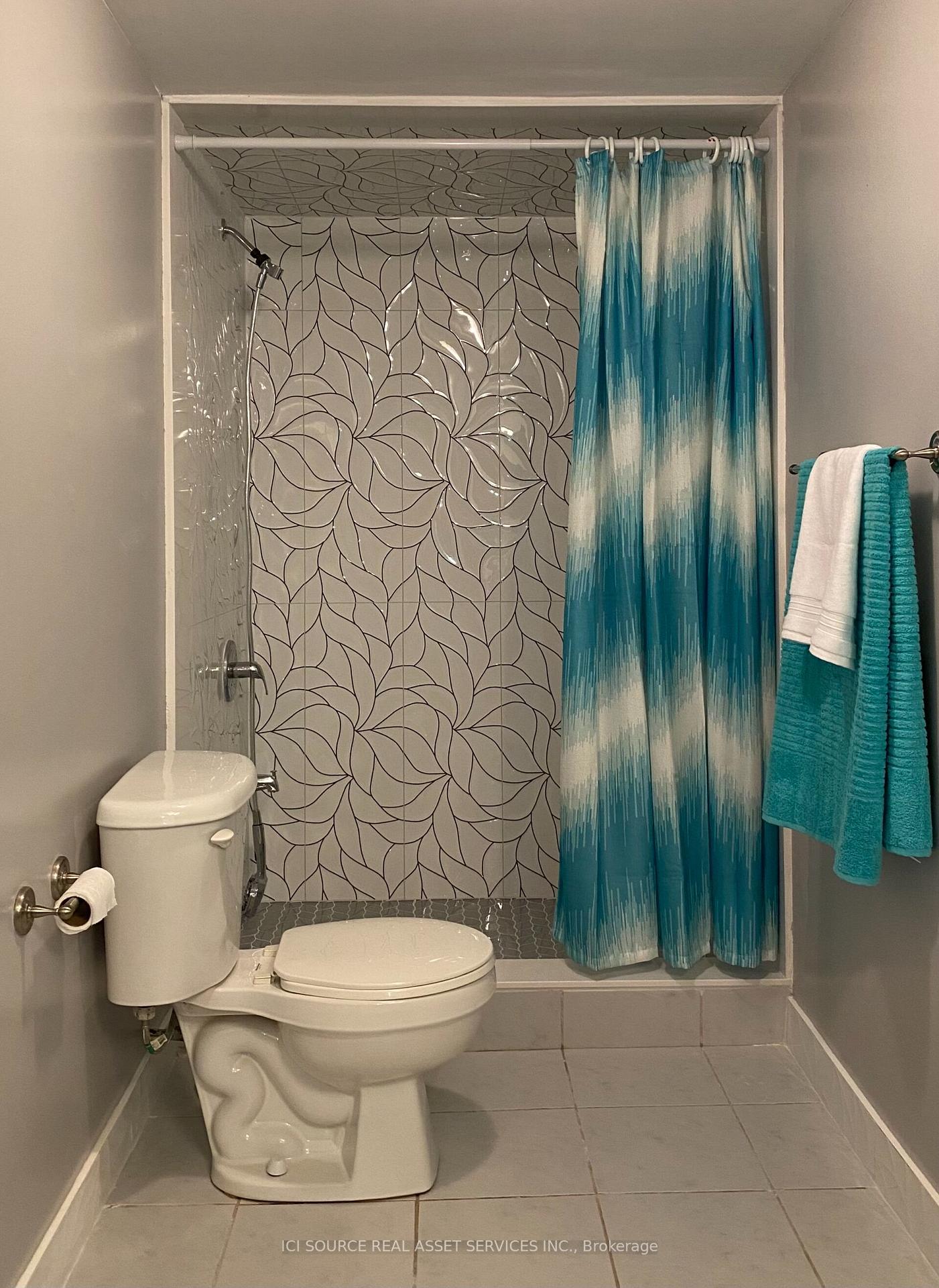 Photo 3 of Unit Basement, 5 America Avenue, Vaughan, Vellore Village — HOMEH