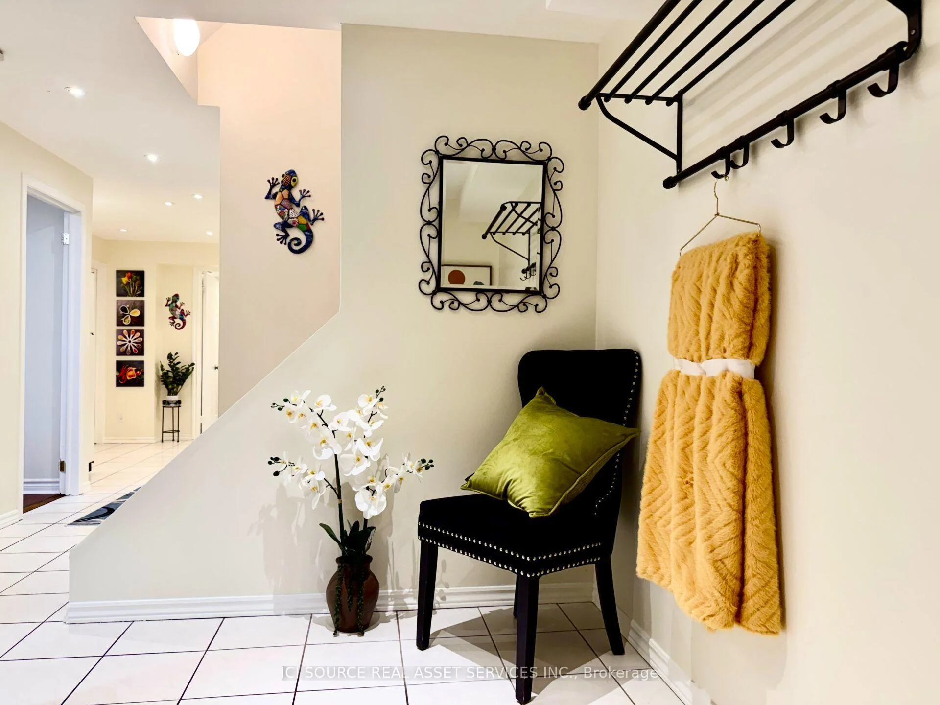 Photo of Unit Basement, 5 America Avenue
