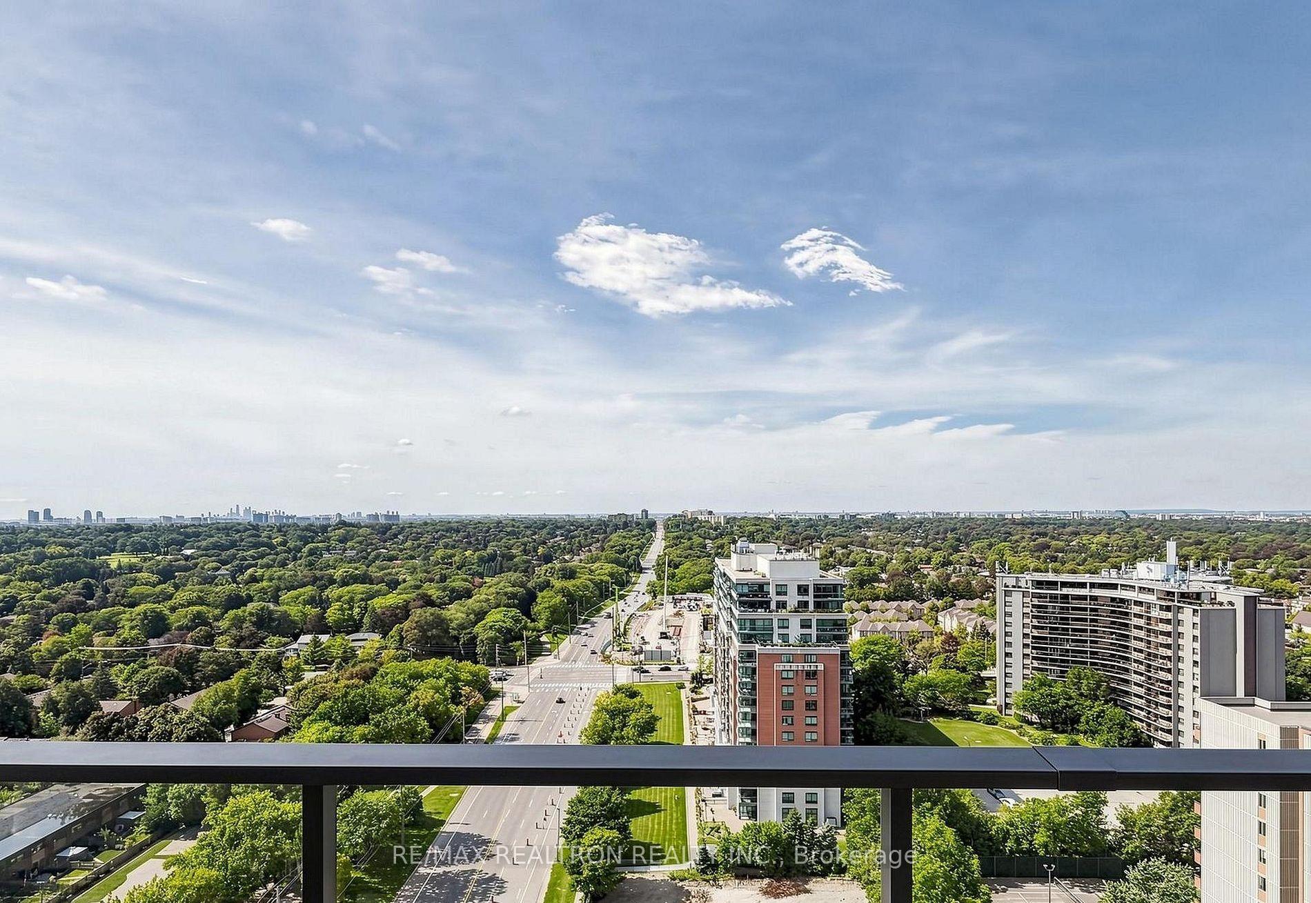 Photo 2 of Unit 10, 4010 Eglinton Avenue, Etobicoke, Humber Heights — HOMEH