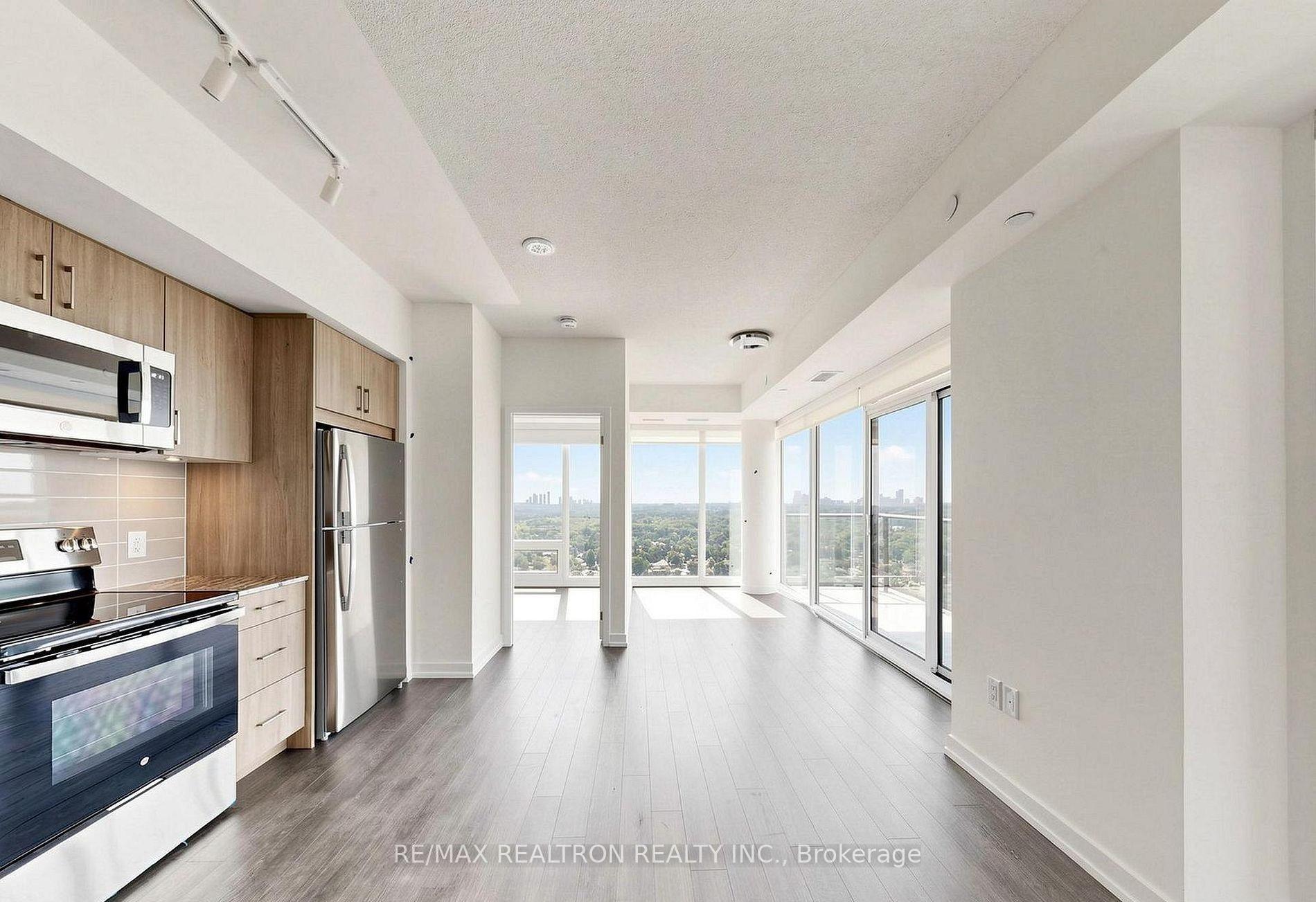Photo 9 of Unit 10, 4010 Eglinton Avenue, Etobicoke, Humber Heights — HOMEH