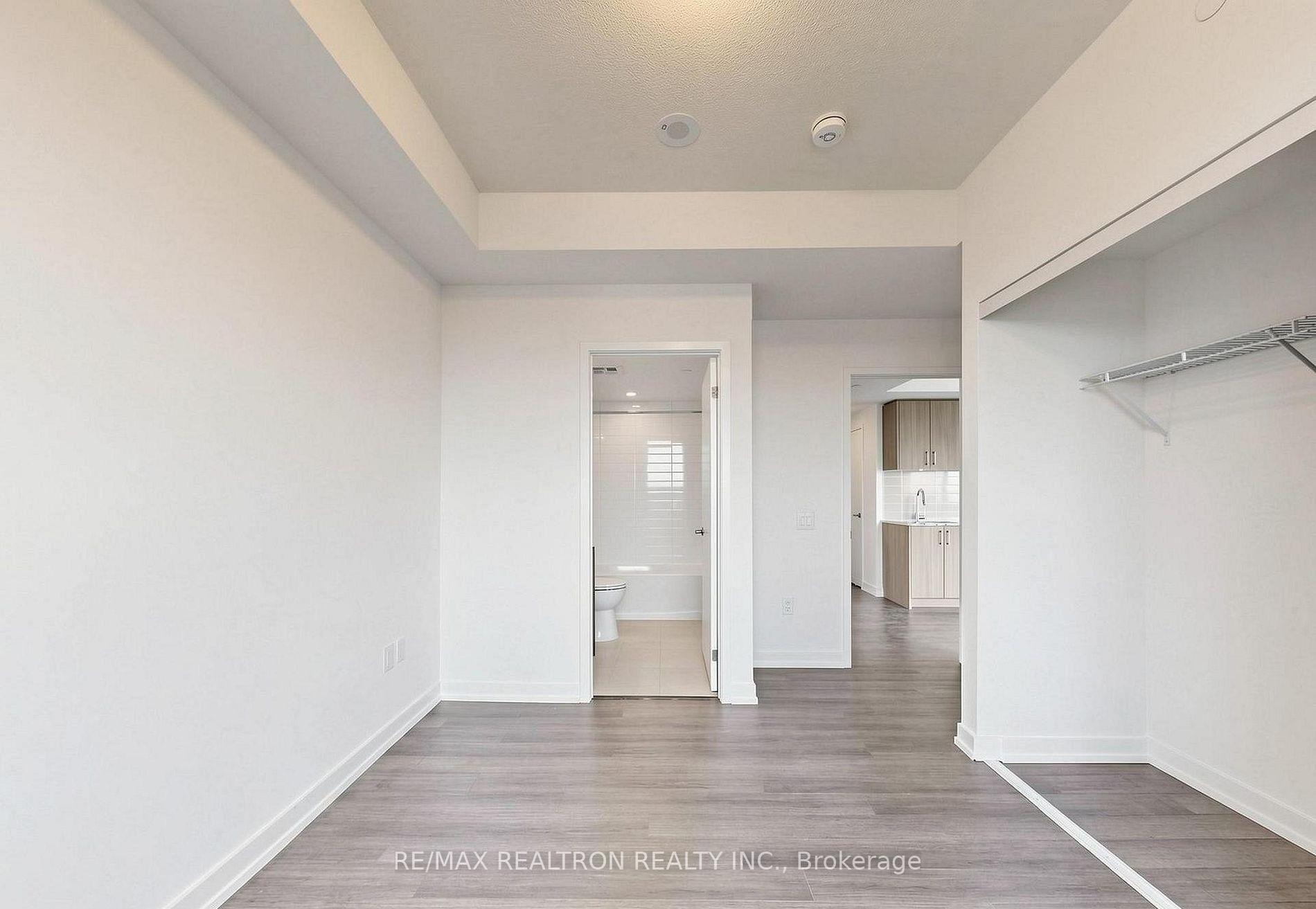 Photo 19 of Unit 10, 4010 Eglinton Avenue, Etobicoke, Humber Heights — HOMEH