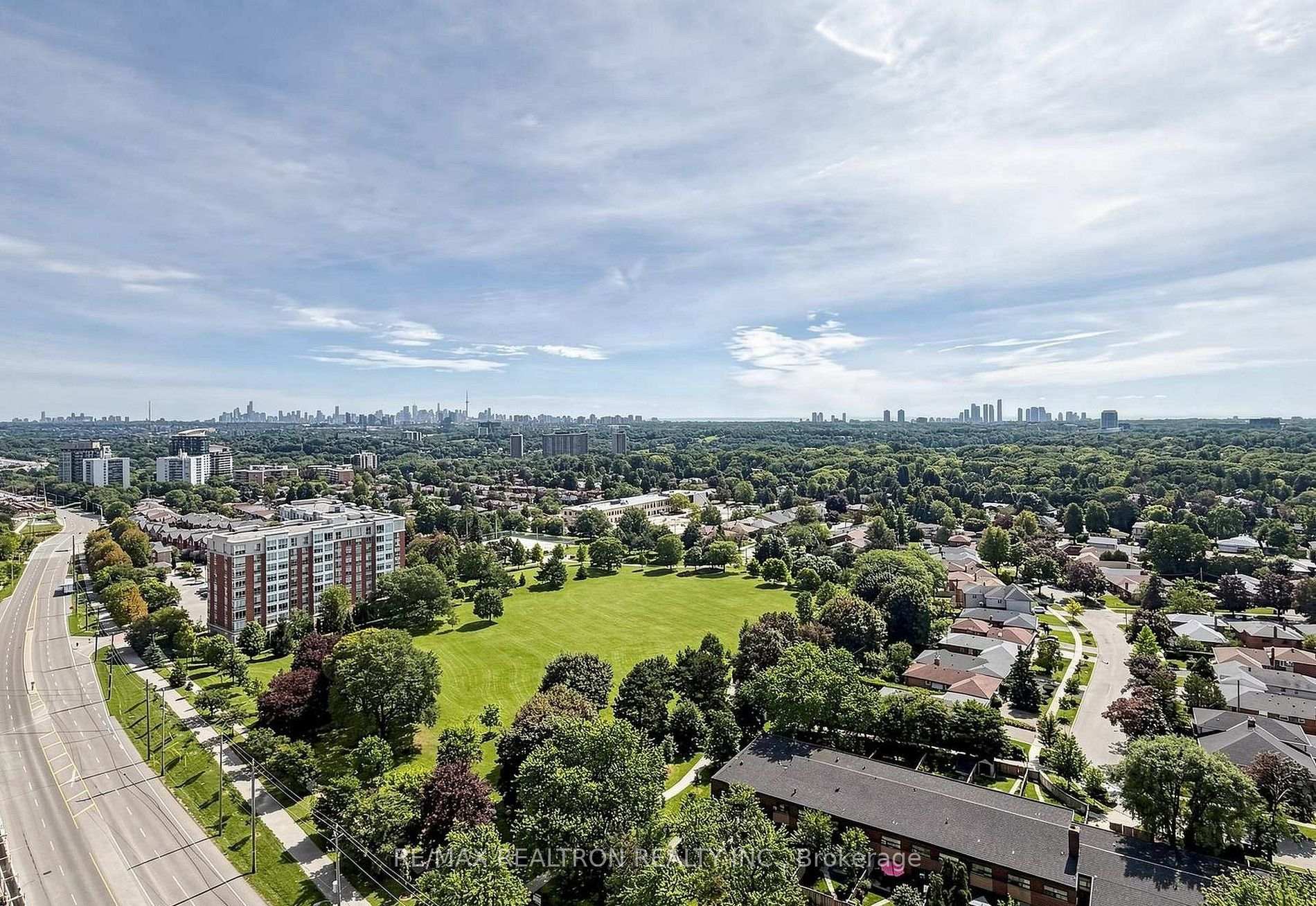 Photo 23 of Unit 10, 4010 Eglinton Avenue, Etobicoke, Humber Heights — HOMEH