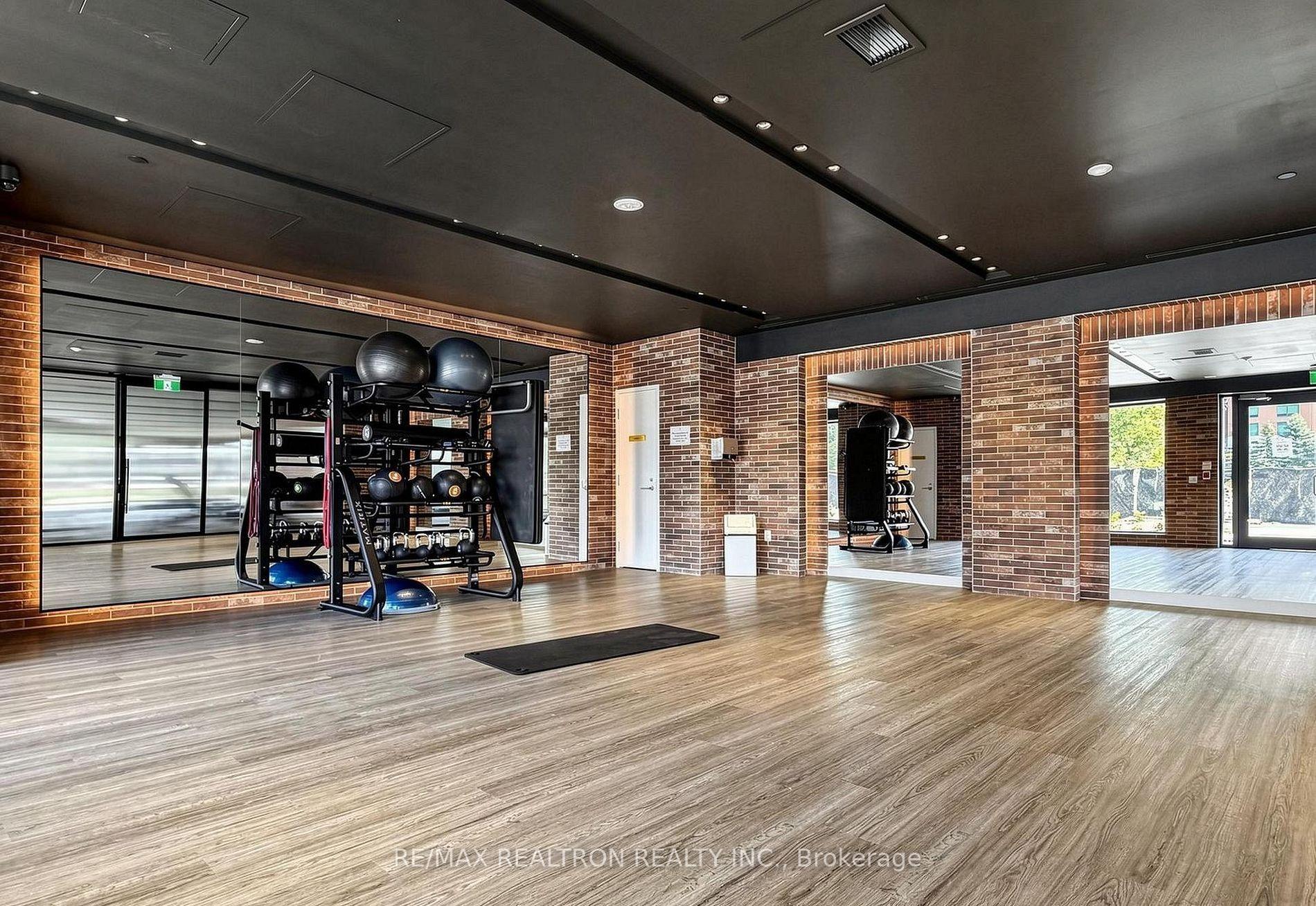 Photo 37 of Unit 10, 4010 Eglinton Avenue, Etobicoke, Humber Heights — HOMEH