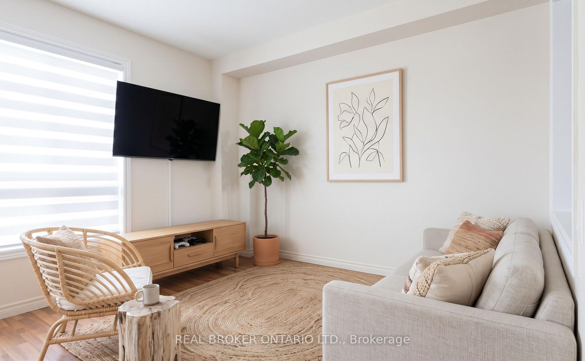 Photo 10 of 922 Ledbury Crescent, Mississauga, East Credit — HOMEH