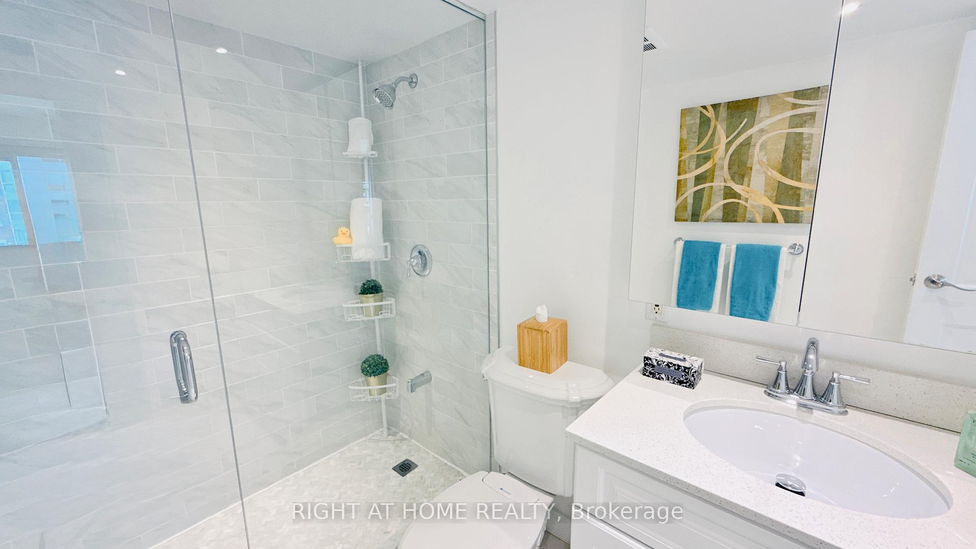 Photo 15 of Unit 1012, 10 Queens Quay W, Toronto, Waterfront Communities — HOMEH