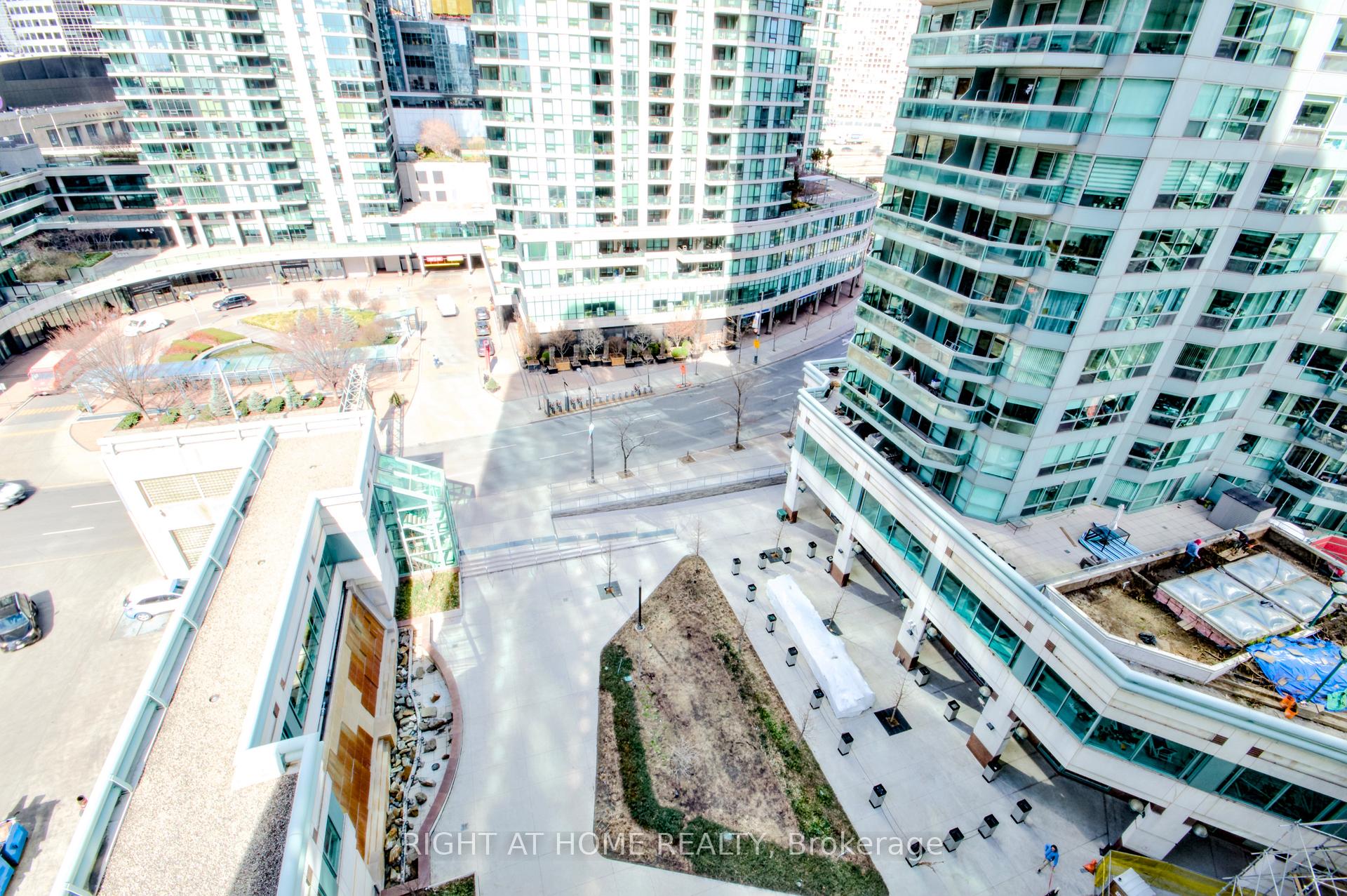 Photo 21 of Unit 1012, 10 Queens Quay W, Toronto, Waterfront Communities — HOMEH