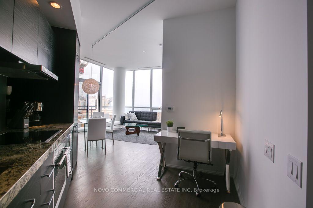 Photo 3 of Unit 5209, 45 Charles Street E, Toronto, Church-Yonge Corridor — HOMEH