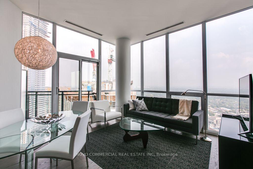 Photo 5 of Unit 5209, 45 Charles Street E, Toronto, Church-Yonge Corridor — HOMEH