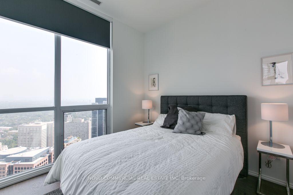 Photo 8 of Unit 5209, 45 Charles Street E, Toronto, Church-Yonge Corridor — HOMEH