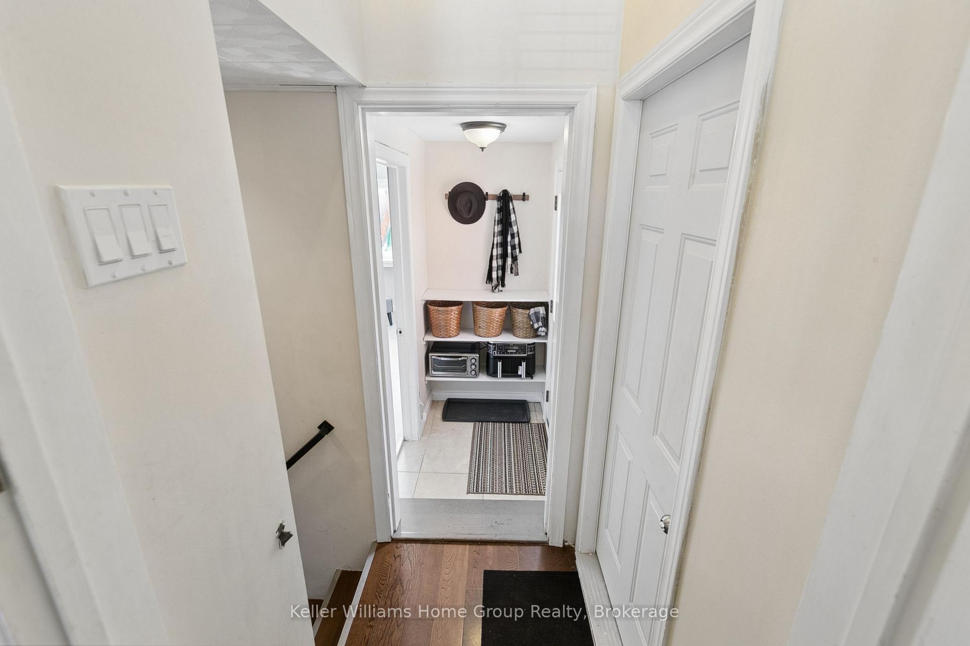 Photo 18 of 61 Fairlawn Road, Kitchener, Vanier - Kitchener — HOMEH
