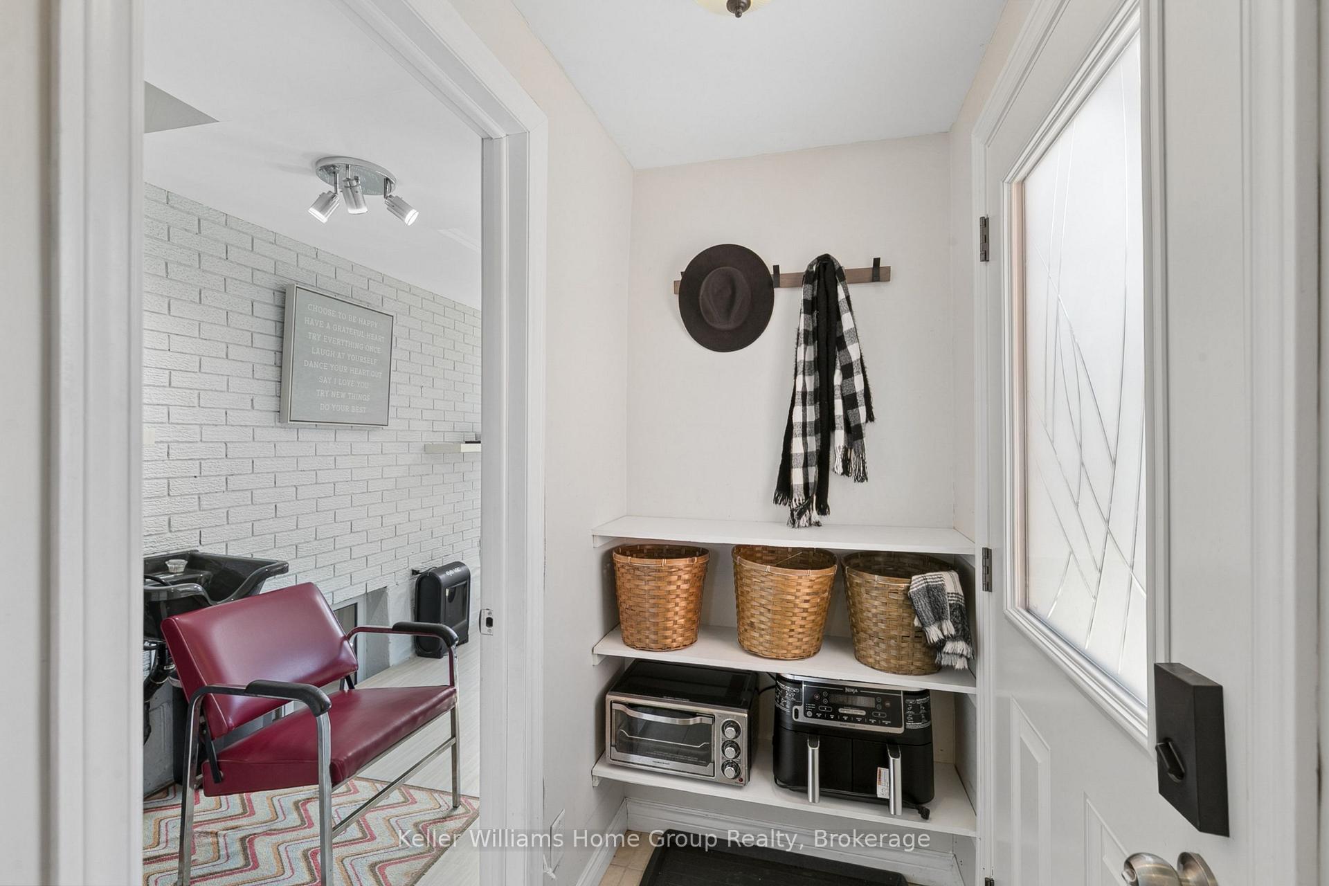 Photo 19 of 61 Fairlawn Road, Kitchener, Vanier - Kitchener — HOMEH